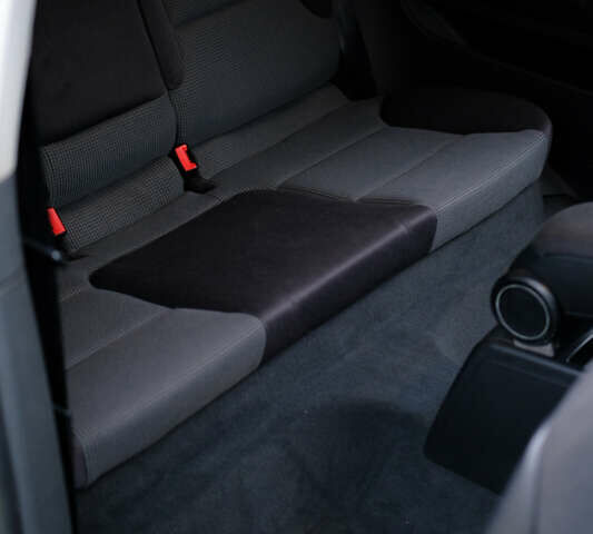 Сірий Ауді А3, об'ємом двигуна 1.6 л та пробігом 212 тис. км за 6300 $, фото 26 на Automoto.ua