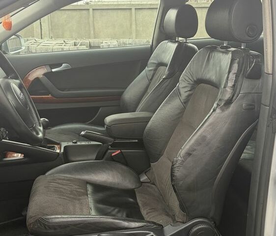 Серый Ауди А3, объемом двигателя 2 л и пробегом 300 тыс. км за 2650 $, фото 8 на Automoto.ua