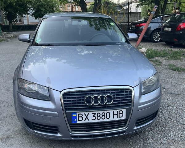 Серый Ауди А3, объемом двигателя 1.97 л и пробегом 302 тыс. км за 6500 $, фото 5 на Automoto.ua