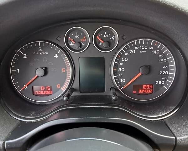 Сірий Ауді А3, об'ємом двигуна 2 л та пробігом 335 тис. км за 5999 $, фото 9 на Automoto.ua