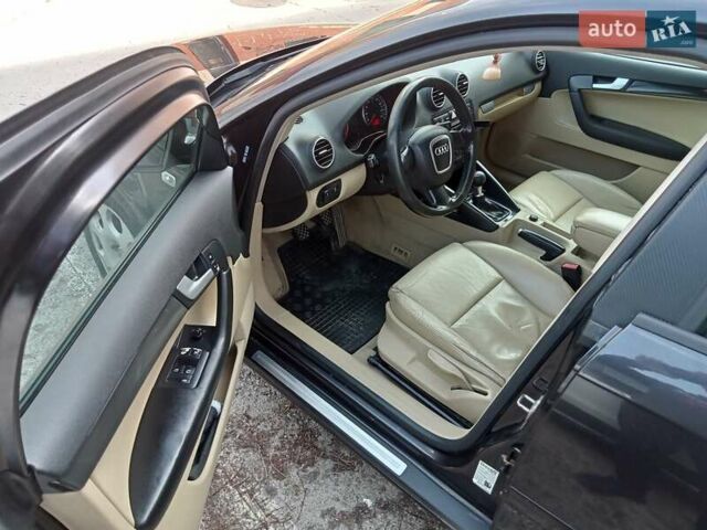 Сірий Ауді А3, об'ємом двигуна 2 л та пробігом 335 тис. км за 5999 $, фото 8 на Automoto.ua