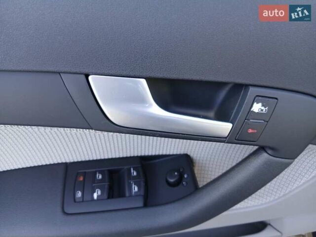 Сірий Ауді А3, об'ємом двигуна 2 л та пробігом 128 тис. км за 6400 $, фото 23 на Automoto.ua