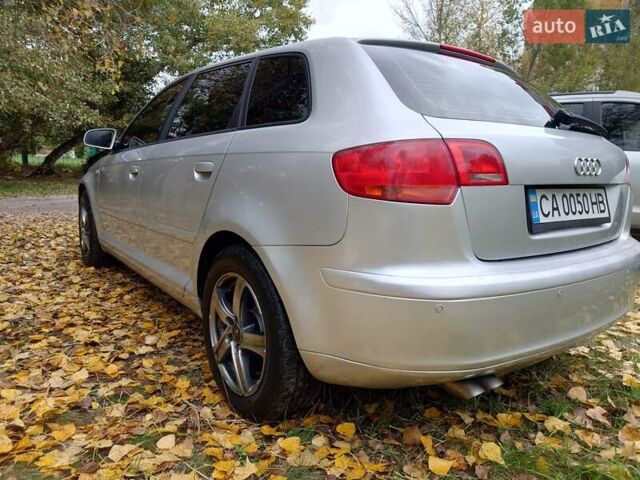 Серый Ауди А3, объемом двигателя 2 л и пробегом 262 тыс. км за 8000 $, фото 1 на Automoto.ua