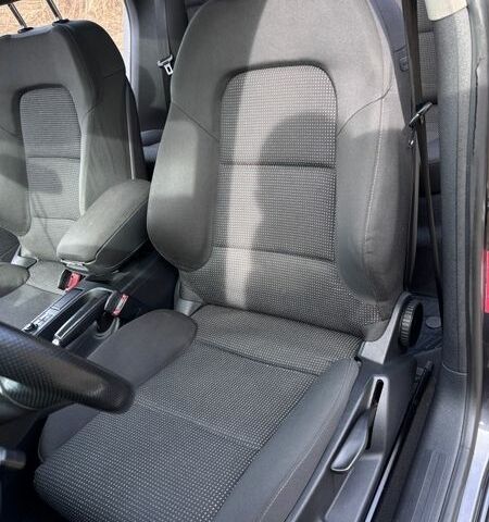 Сірий Ауді А3, об'ємом двигуна 2 л та пробігом 228 тис. км за 5950 $, фото 26 на Automoto.ua