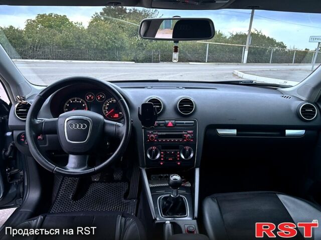 Серый Ауди А3, объемом двигателя 2 л и пробегом 186 тыс. км за 6700 $, фото 7 на Automoto.ua