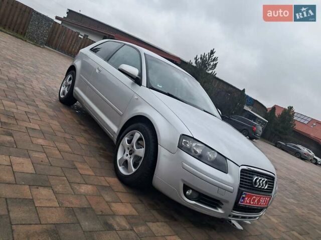 Серый Ауди А3, объемом двигателя 1.6 л и пробегом 181 тыс. км за 5899 $, фото 1 на Automoto.ua