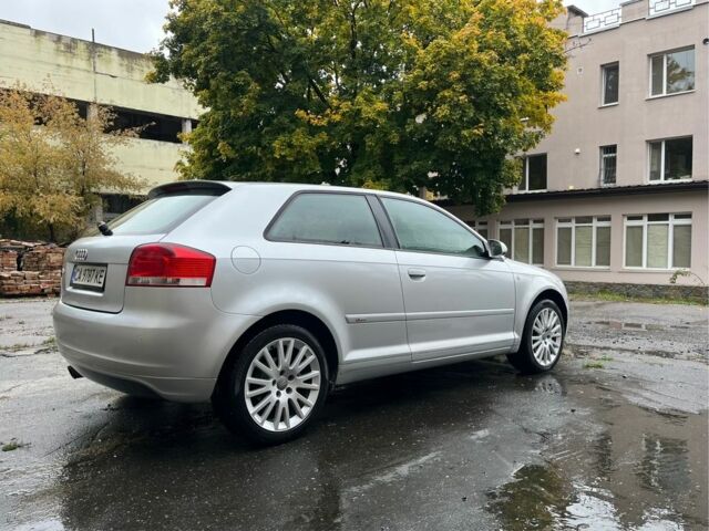 Ауді А3 2006 у Умани на Automoto.ua Сірий Ауді А3, об'ємом двигуна 2 л та пробігом 203 тис. км за 5950 $, фото 6 на Automoto.ua