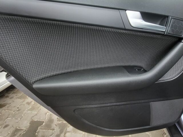 Серый Ауди А3, объемом двигателя 1.6 л и пробегом 270 тыс. км за 6550 $, фото 12 на Automoto.ua