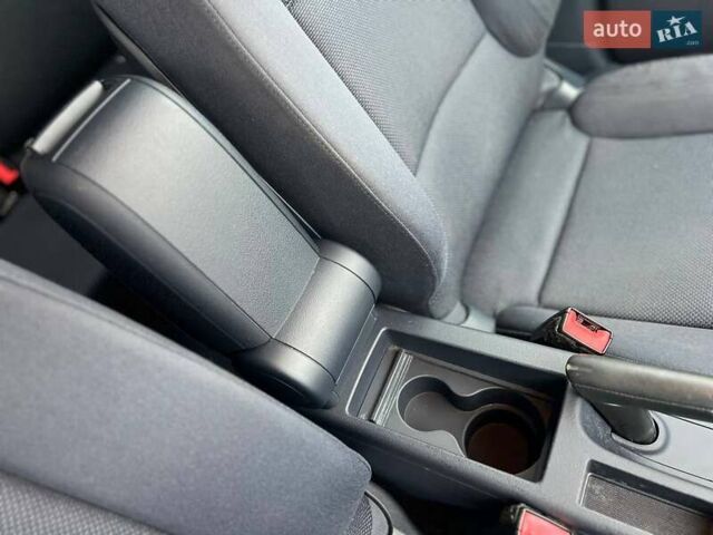 Сірий Ауді А3, об'ємом двигуна 1.6 л та пробігом 213 тис. км за 6450 $, фото 37 на Automoto.ua