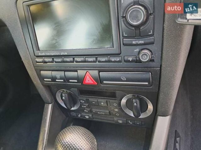 Сірий Ауді А3, об'ємом двигуна 1.6 л та пробігом 190 тис. км за 6900 $, фото 29 на Automoto.ua