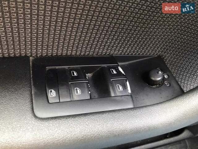 Сірий Ауді А3, об'ємом двигуна 1.6 л та пробігом 210 тис. км за 5999 $, фото 24 на Automoto.ua