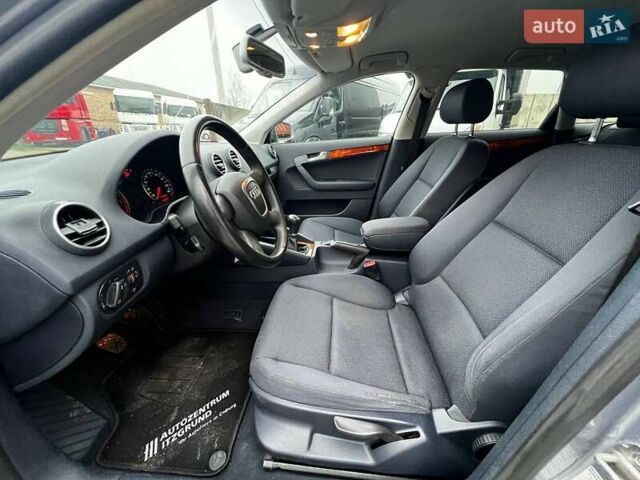 Сірий Ауді А3, об'ємом двигуна 1.6 л та пробігом 213 тис. км за 6450 $, фото 29 на Automoto.ua
