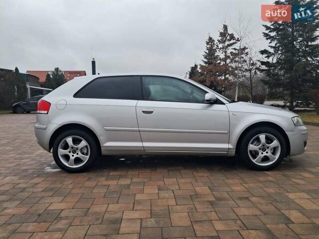 Серый Ауди А3, объемом двигателя 1.6 л и пробегом 181 тыс. км за 5899 $, фото 7 на Automoto.ua