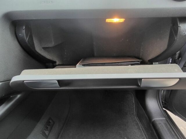 Серый Ауди А3, объемом двигателя 1.6 л и пробегом 270 тыс. км за 6550 $, фото 21 на Automoto.ua