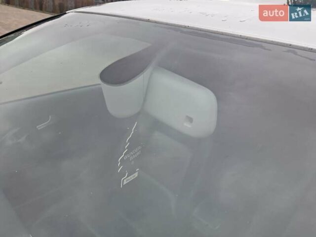 Серый Ауди А3, объемом двигателя 1.6 л и пробегом 181 тыс. км за 5899 $, фото 18 на Automoto.ua