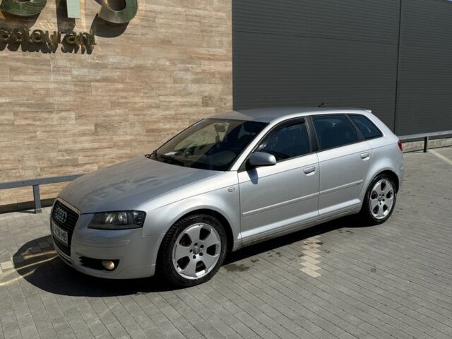 Серый Ауди А3, объемом двигателя 2 л и пробегом 252 тыс. км за 8000 $, фото 4 на Automoto.ua