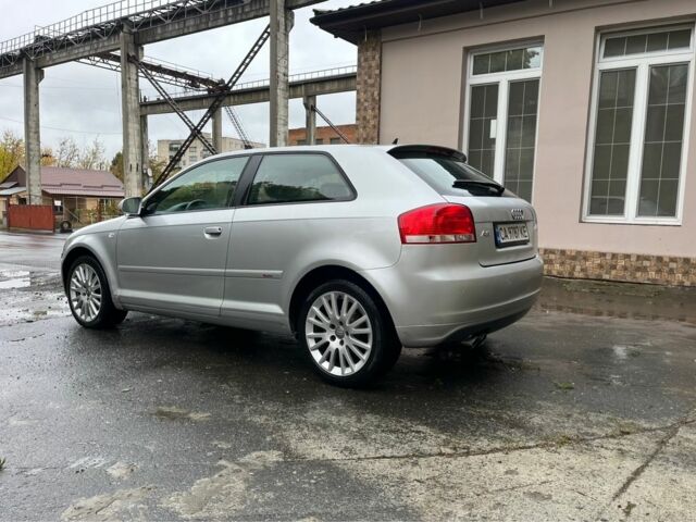 Ауді А3 2006 у Умани на Automoto.ua Сірий Ауді А3, об'ємом двигуна 2 л та пробігом 203 тис. км за 5950 $, фото 3 на Automoto.ua