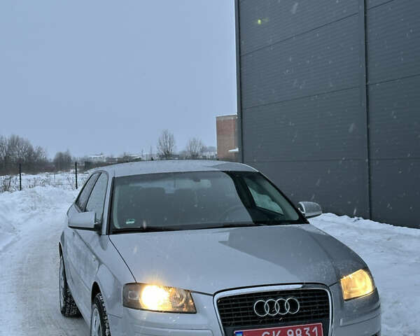 Сірий Ауді А3, об'ємом двигуна 1.6 л та пробігом 181 тис. км за 6100 $, фото 4 на Automoto.ua