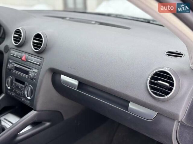 Серый Ауди А3, объемом двигателя 1.6 л и пробегом 233 тыс. км за 6799 $, фото 89 на Automoto.ua