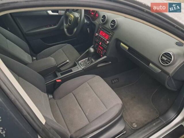 Серый Ауди А3, объемом двигателя 1.6 л и пробегом 185 тыс. км за 6950 $, фото 24 на Automoto.ua