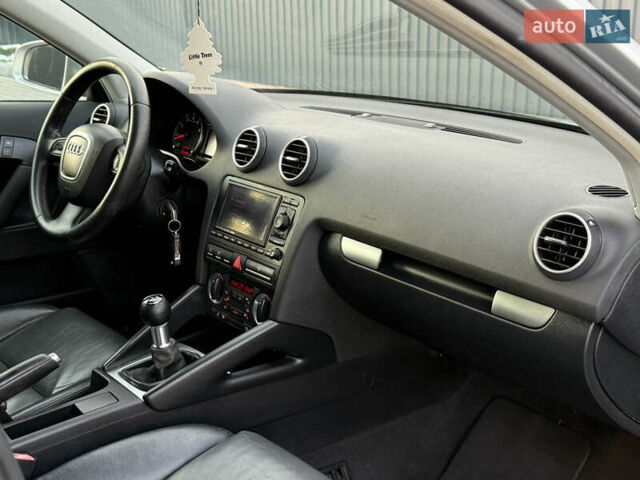Сірий Ауді А3, об'ємом двигуна 1.6 л та пробігом 203 тис. км за 6890 $, фото 70 на Automoto.ua