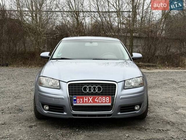 Серый Ауди А3, объемом двигателя 1.6 л и пробегом 168 тыс. км за 8500 $, фото 2 на Automoto.ua