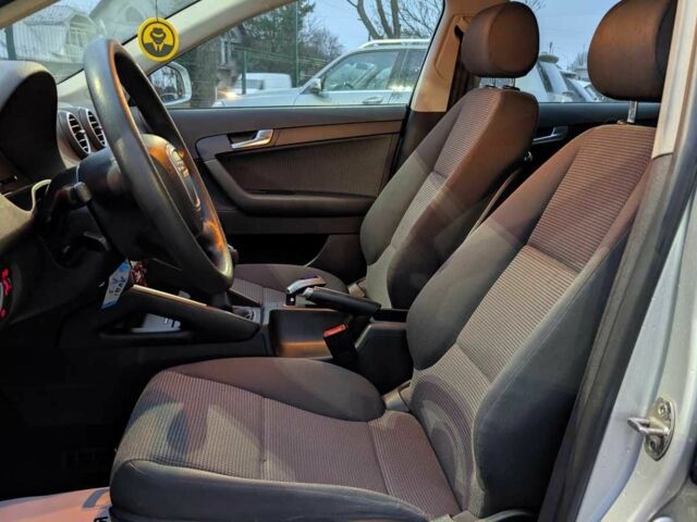 Сірий Ауді А3, об'ємом двигуна 1.8 л та пробігом 190 тис. км за 7299 $, фото 10 на Automoto.ua