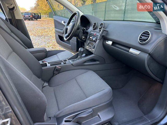 Серый Ауди А3, объемом двигателя 1.6 л и пробегом 203 тыс. км за 7300 $, фото 42 на Automoto.ua