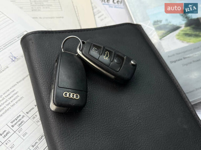 Сірий Ауді А3, об'ємом двигуна 1.6 л та пробігом 203 тис. км за 6890 $, фото 103 на Automoto.ua