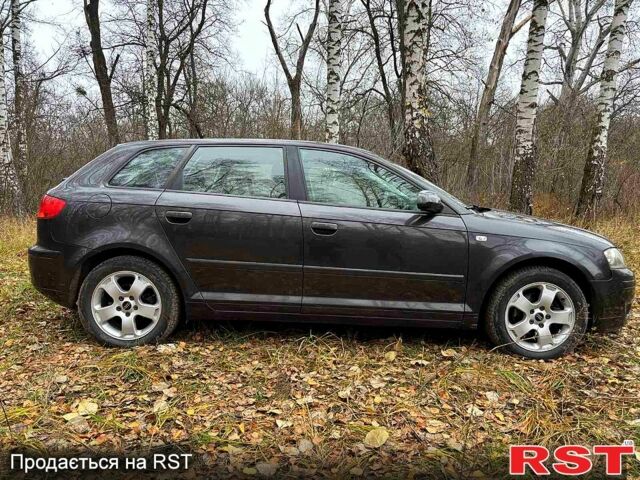 Сірий Ауді А3, об'ємом двигуна 1.6 л та пробігом 250 тис. км за 6500 $, фото 1 на Automoto.ua