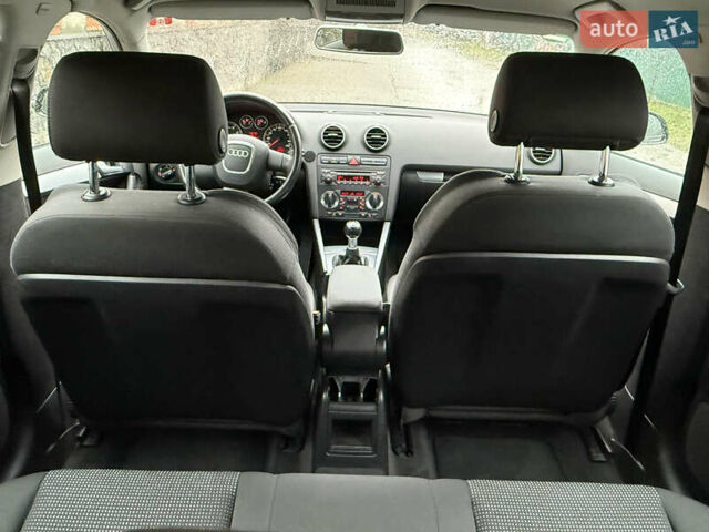 Сірий Ауді А3, об'ємом двигуна 1.6 л та пробігом 231 тис. км за 6950 $, фото 38 на Automoto.ua