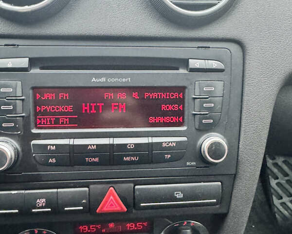 Серый Ауди А3, объемом двигателя 1.6 л и пробегом 226 тыс. км за 7500 $, фото 18 на Automoto.ua