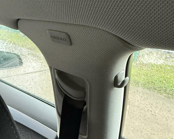 Сірий Ауді А3, об'ємом двигуна 1.6 л та пробігом 231 тис. км за 6950 $, фото 97 на Automoto.ua