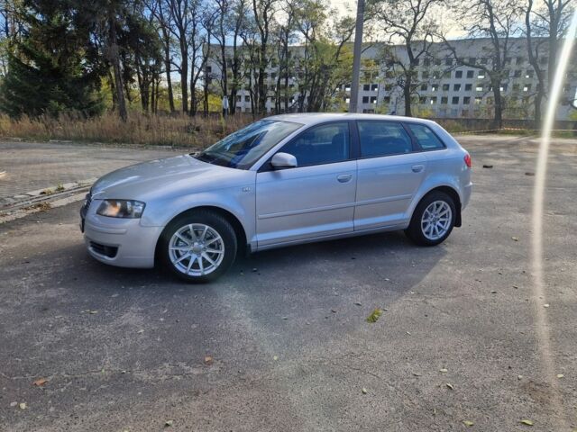 Сірий Ауді А3, об'ємом двигуна 1.6 л та пробігом 167 тис. км за 8400 $, фото 1 на Automoto.ua