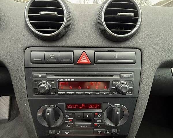 Серый Ауди А3, объемом двигателя 1.6 л и пробегом 168 тыс. км за 8500 $, фото 26 на Automoto.ua