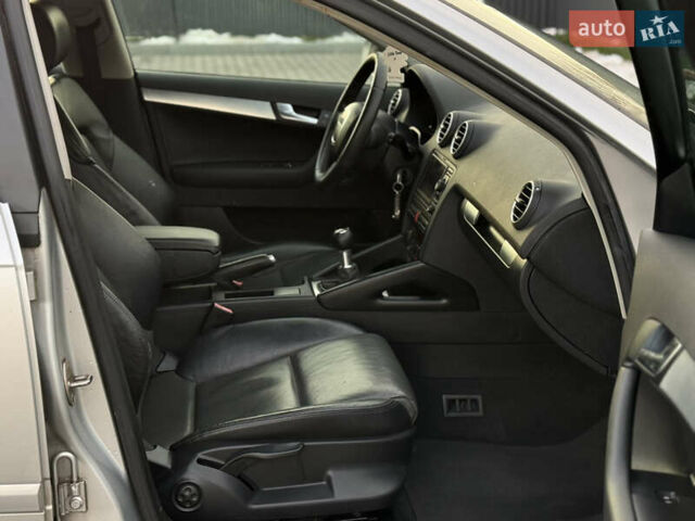 Сірий Ауді А3, об'ємом двигуна 1.6 л та пробігом 203 тис. км за 6890 $, фото 67 на Automoto.ua