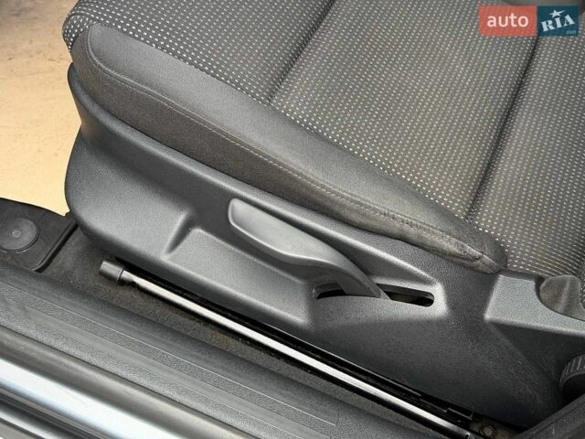 Сірий Ауді А3, об'ємом двигуна 2 л та пробігом 280 тис. км за 6000 $, фото 18 на Automoto.ua