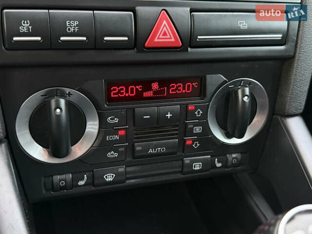 Сірий Ауді А3, об'ємом двигуна 1.6 л та пробігом 203 тис. км за 6890 $, фото 83 на Automoto.ua