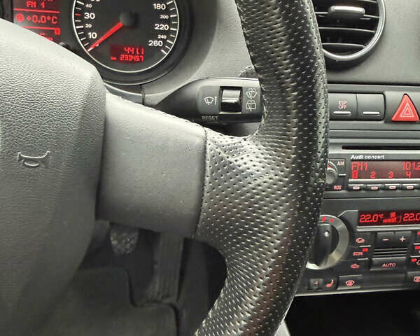 Сірий Ауді А3, об'ємом двигуна 1.6 л та пробігом 231 тис. км за 6950 $, фото 94 на Automoto.ua