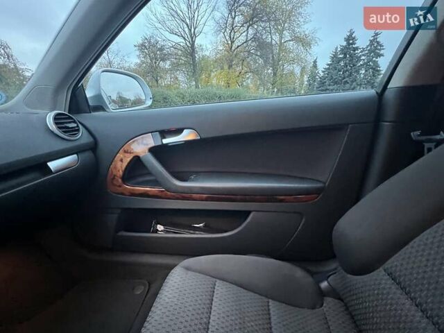 Сірий Ауді А3, об'ємом двигуна 1.8 л та пробігом 216 тис. км за 5800 $, фото 9 на Automoto.ua
