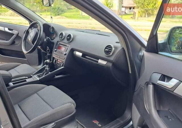 Ауді А3 2008 у Самборе на Automoto.ua Сірий Ауді А3, об'ємом двигуна 1.97 л та пробігом 252 тис. км за 7000 $, фото 2 на Automoto.ua