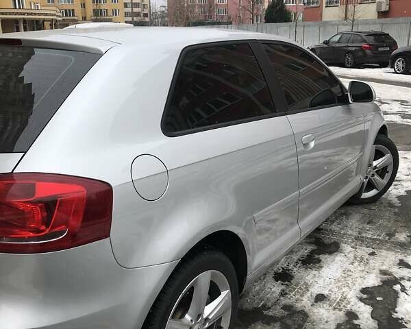 Сірий Ауді А3, об'ємом двигуна 2 л та пробігом 224 тис. км за 10300 $, фото 9 на Automoto.ua