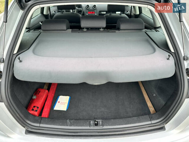 Ауді А3 2008 у Вінниці на Automoto.ua Сірий Ауді А3, об'ємом двигуна 1.6 л та пробігом 204 тис. км за 7999 $, фото 28 на Automoto.ua