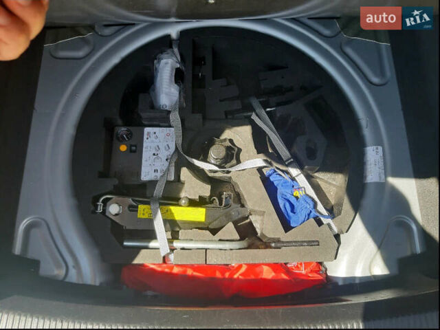 Серый Ауди А3, объемом двигателя 1.8 л и пробегом 202 тыс. км за 7990 $, фото 9 на Automoto.ua