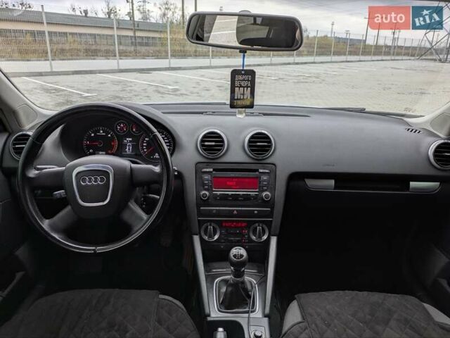 Серый Ауди А3, объемом двигателя 1.9 л и пробегом 273 тыс. км за 7600 $, фото 28 на Automoto.ua