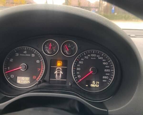 Серый Ауди А3, объемом двигателя 0 л и пробегом 198 тыс. км за 7800 $, фото 7 на Automoto.ua