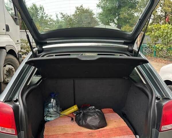 Ауді А3 2009 у Звенигородка на Automoto.ua Сірий Ауді А3, об'ємом двигуна 1.6 л та пробігом 218 тис. км за 7500 $, фото 6 на Automoto.ua