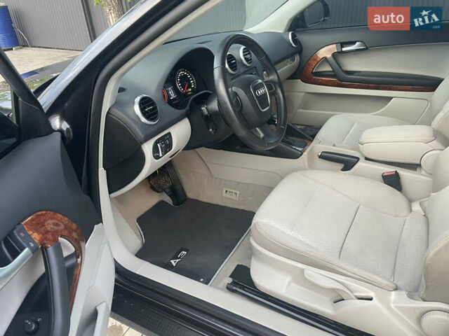 Серый Ауди А3, объемом двигателя 1.8 л и пробегом 185 тыс. км за 7850 $, фото 15 на Automoto.ua