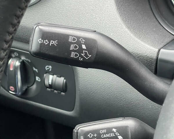 Сірий Ауді А3, об'ємом двигуна 1.98 л та пробігом 143 тис. км за 10599 $, фото 35 на Automoto.ua