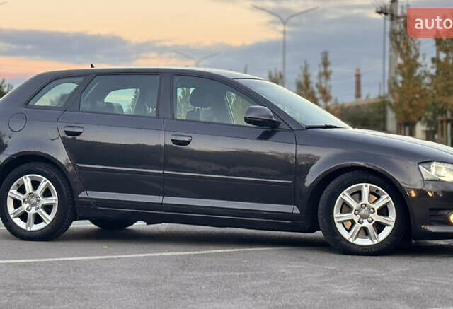 Серый Ауди А3, объемом двигателя 1.98 л и пробегом 220 тыс. км за 8999 $, фото 31 на Automoto.ua